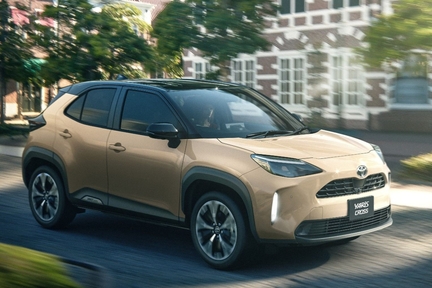 【モデル入り素材】Z（ハイブリッド・2WD）